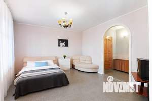 1-к квартира, посуточно, 38м2, 8/12 этаж