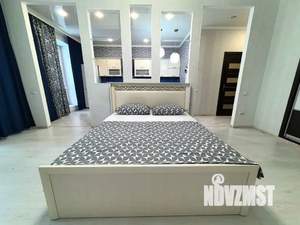 1-к квартира, посуточно, 41м2, 10/16 этаж