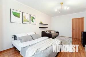 1-к квартира, посуточно, 42м2, 4/10 этаж