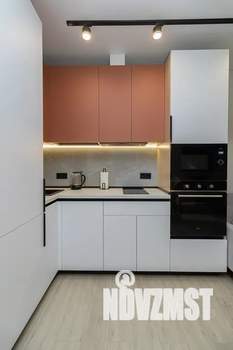 2-к квартира, посуточно, 41м2, 4/13 этаж