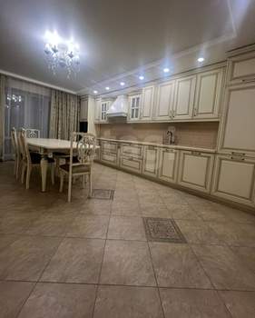 3-к квартира, на длительный срок, 120м2, 6/0 этаж