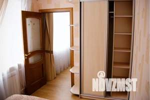 3-к квартира, посуточно, 62м2, 2/5 этаж