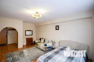 1-к квартира, посуточно, 45м2, 3/9 этаж