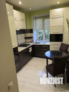 3-к квартира, на длительный срок, 66м2, 2/2 этаж