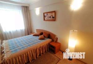 2-к квартира, посуточно, 50м2, 1/1 этаж