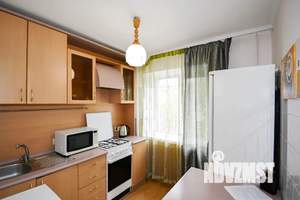 1-к квартира, посуточно, 45м2, 4/9 этаж