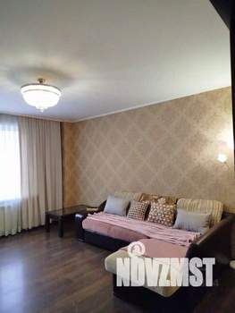1-к квартира, посуточно, 80м2, 1/1 этаж
