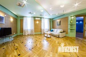 2-к квартира, посуточно, 100м2, 1/1 этаж