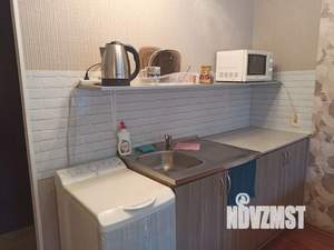 Студия квартира, посуточно, 17м2, 1/5 этаж