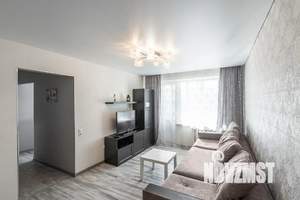 2-к квартира, посуточно, 49м2, 3/9 этаж