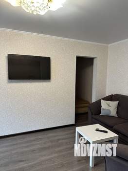 2-к квартира, посуточно, 45м2, 5/5 этаж