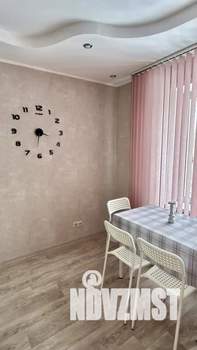 1-к квартира, посуточно, 34м2, 1/10 этаж