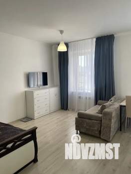 Студия квартира, посуточно, 35м2, 4/12 этаж