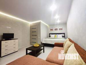 1-к квартира, посуточно, 37м2, 1/1 этаж