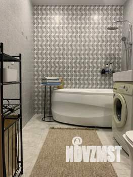 Студия квартира, посуточно, 35м2, 15/17 этаж