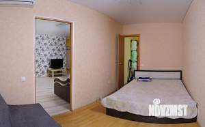 2-к квартира, посуточно, 50м2, 2/5 этаж