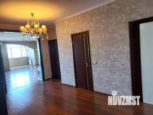 2-к квартира, на длительный срок, 134м2, 8/10 этаж
