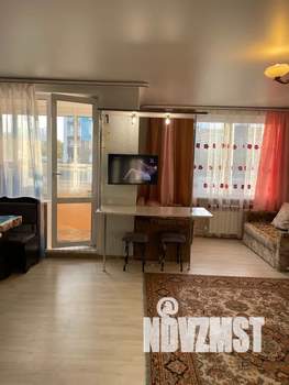 Студия квартира, посуточно, 44м2, 2/23 этаж