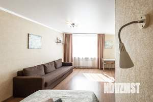 1-к квартира, посуточно, 33м2, 3/5 этаж
