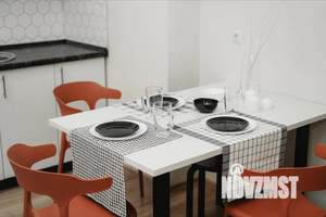 Студия квартира, посуточно, 39м2, 3/19 этаж