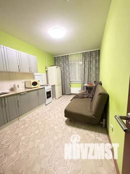 1-к квартира, посуточно, 38м2, 7/10 этаж