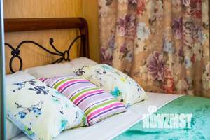 1-к квартира, посуточно, 40м2, 6/9 этаж