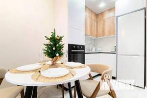 1-к квартира, посуточно, 43м2, 1/1 этаж