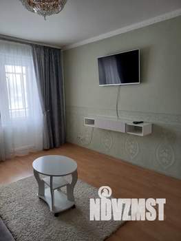 1-к квартира, посуточно, 34м2, 1/10 этаж
