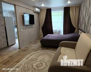 1-к квартира, посуточно, 32м2, 3/5 этаж