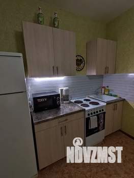 Студия квартира, посуточно, 41м2, 9/10 этаж