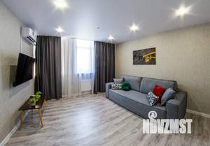 2-к квартира, посуточно, 65м2, 7/15 этаж