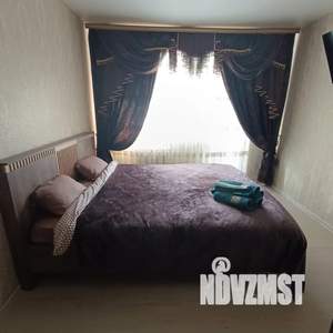 1-к квартира, посуточно, 36м2, 3/5 этаж