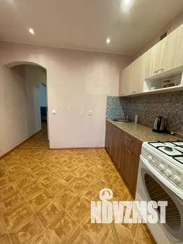 1-к квартира, посуточно, 40м2, 4/9 этаж