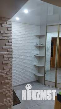 2-к квартира, посуточно, 42м2, 3/5 этаж