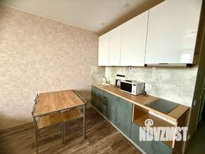 1-к квартира, посуточно, 35м2, 7/15 этаж