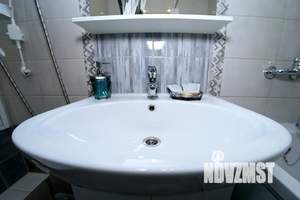 1-к квартира, посуточно, 40м2, 11/19 этаж