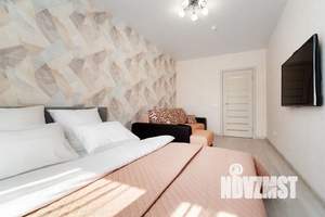 1-к квартира, посуточно, 42м2, 5/17 этаж