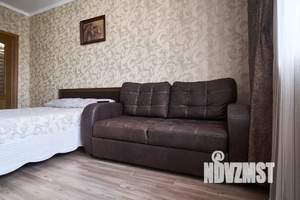 1-к квартира, посуточно, 43м2, 7/9 этаж