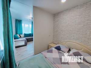 1-к квартира, посуточно, 37м2, 3/5 этаж