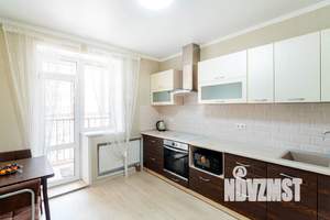 1-к квартира, посуточно, 40м2, 1/1 этаж