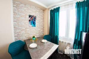 1-к квартира, посуточно, 35м2, 2/18 этаж