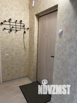 1-к квартира, посуточно, 42м2, 1/10 этаж