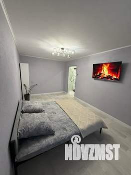 1-к квартира, посуточно, 32м2, 10/12 этаж