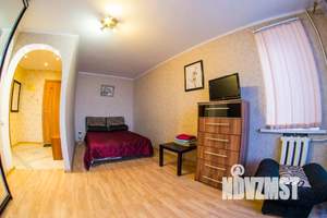 Студия квартира, посуточно, 35м2, 8/9 этаж