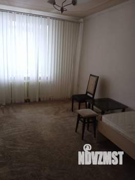 3-к квартира, на длительный срок, 98м2, 2/5 этаж