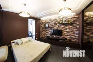 Студия квартира, посуточно, 40м2, 8/12 этаж