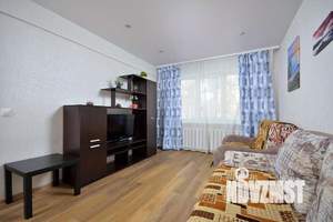 2-к квартира, посуточно, 43м2, 1/1 этаж