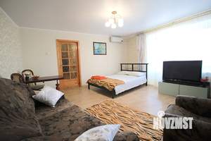 1-к квартира, на длительный срок, 45м2, 8/10 этаж