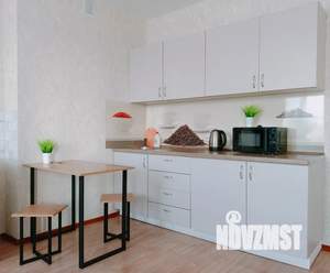 Студия квартира, посуточно, 35м2, 2/10 этаж