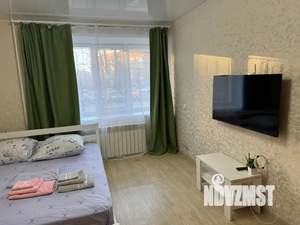 1-к квартира, посуточно, 35м2, 1/9 этаж